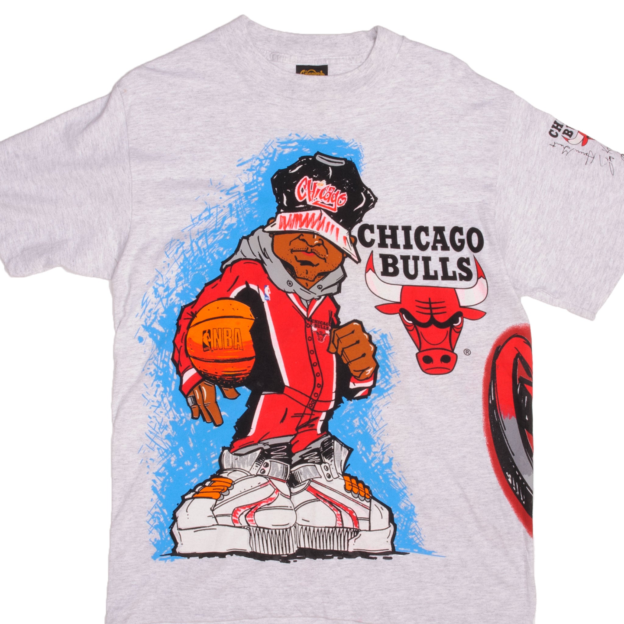 VINTAGE ALL OVER PRINT NBA CHICAGO BULLS 1990S TEE SHIRT SIZE