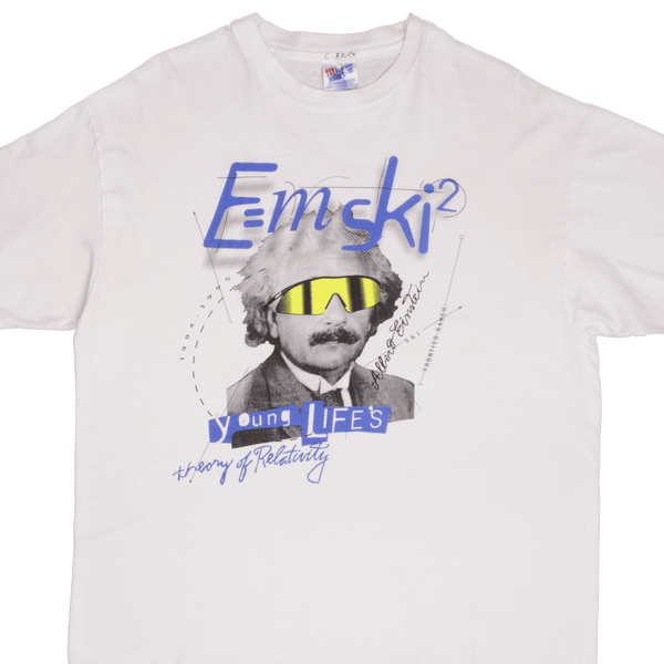 VINTAGE ALBERT EINSTEIN E=MSKI2 YOUUNG LIFE'S TEE SHIRT 1995 SIZE XL MADE IN USAVintage Albert Einstein E=Mski2 Young Life's Tee Shirt 1995 Size XL Made In USA With Single Stitch Sleeves