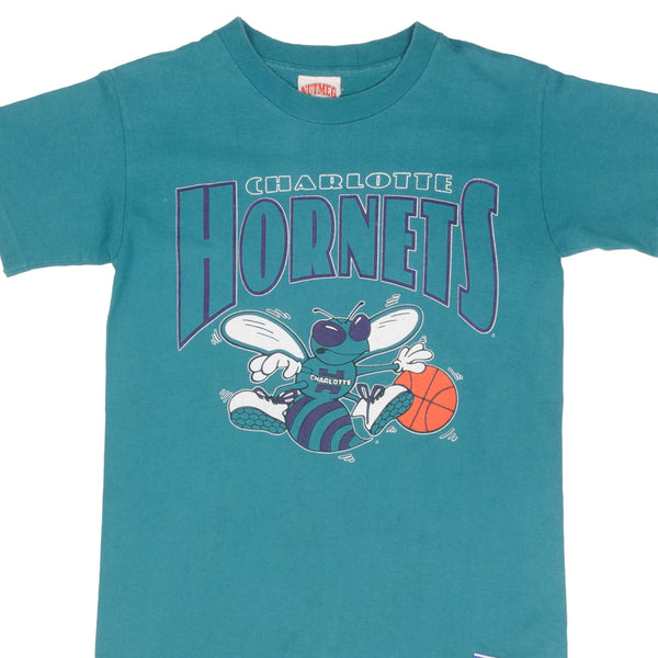 Vintage Nba Charlotte Hornets 1990S Tee Shirt Size Medium (12/14) Youth Made In USA With Single Stitch Sleeves