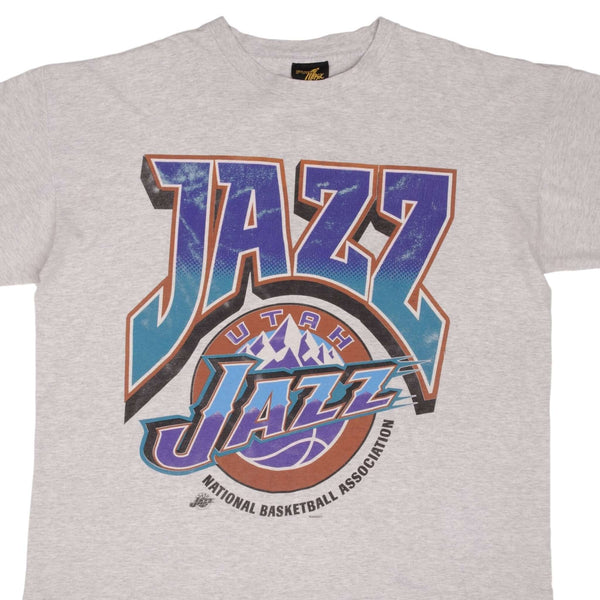 Vintage NBA Utah Jazz 1990s Tee Shirt Size 2XL Made In USA With Single Stitch Sleeves