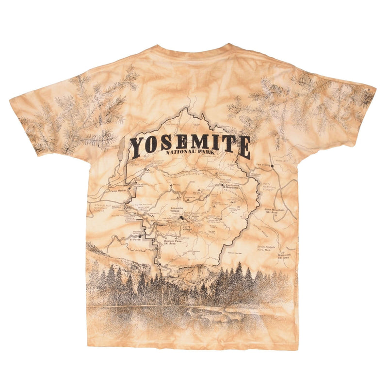 Vintage All Over Print Yosemite National Park Animal Print 1994 Tee Shirt Size XL Made In Usa With Single Stitch Sleeves 