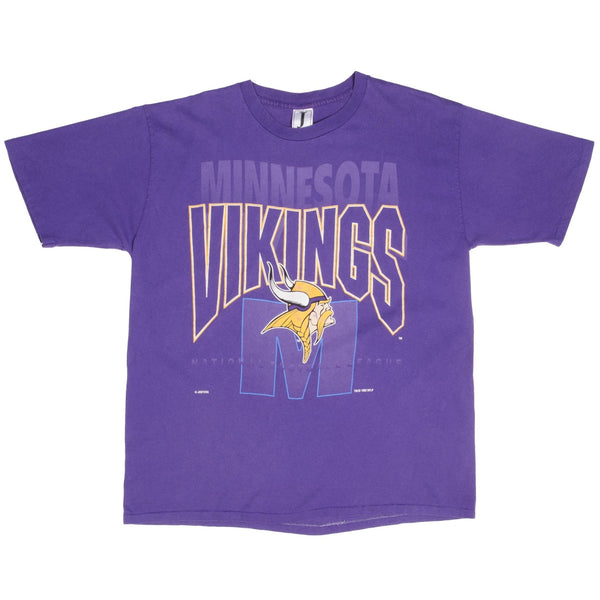 Vintage NFL Minnesota Vikings Tee Shirt Size Large Made In USA With Single Stitch Sleeves