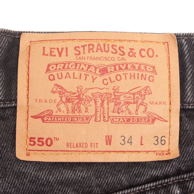 Vintage Levis 550 Relaxed Fit Black Jeans 1980S Size W34 L35 Made In Usa

Size On Tag 34X36 Actual Size 34X35

Back Button #532