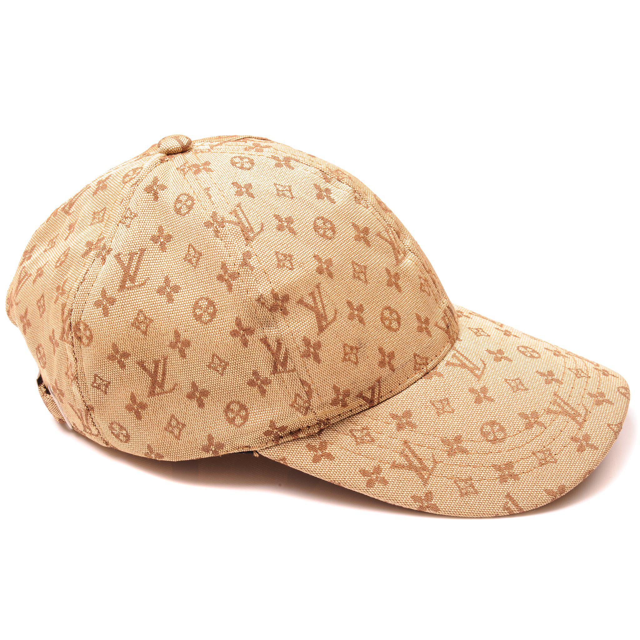 Cap Louis Vuitton Black size Not specified International in Other - 25261954