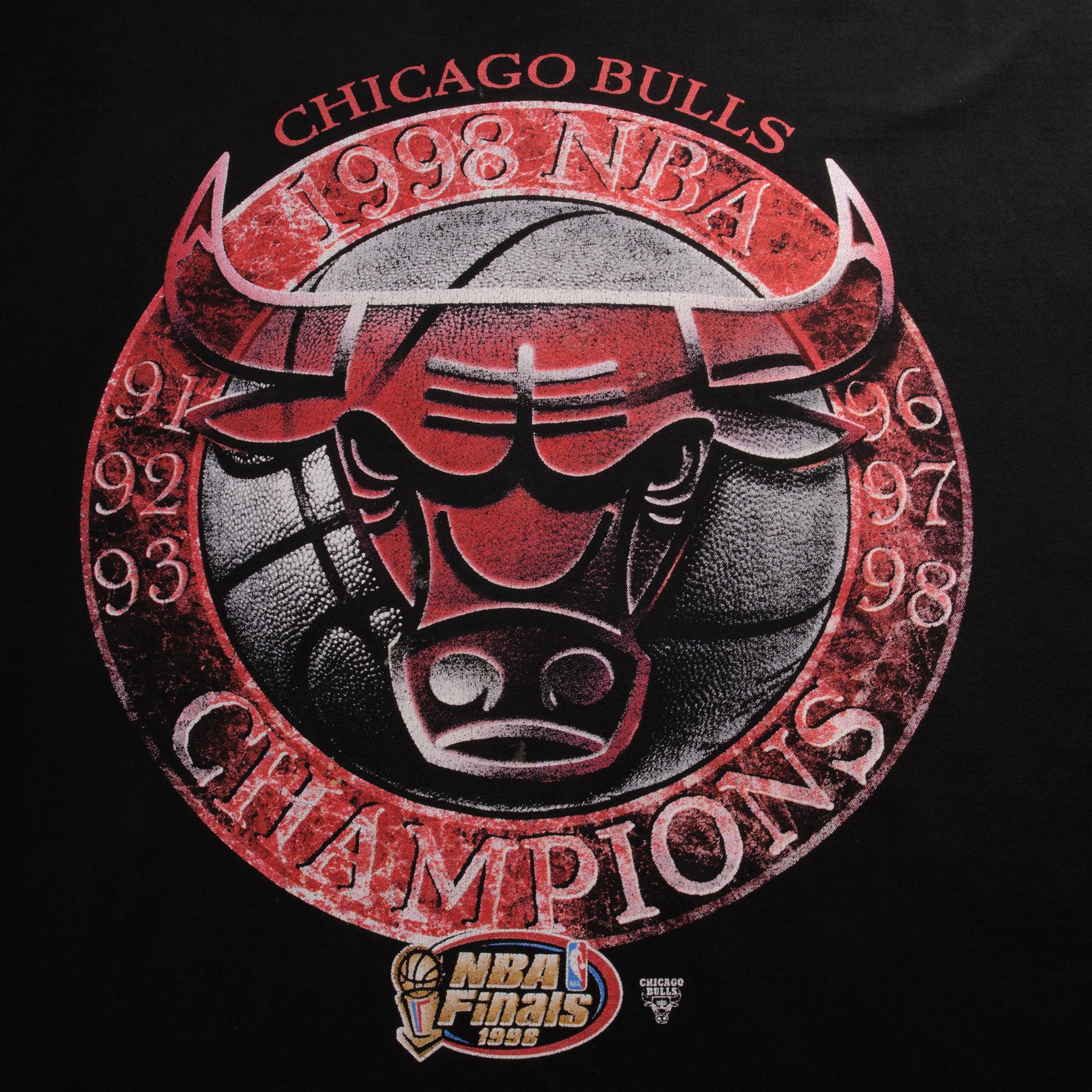 Vintage 1998 Nike Chicago Bulls NBA Champions White T Shirt Men