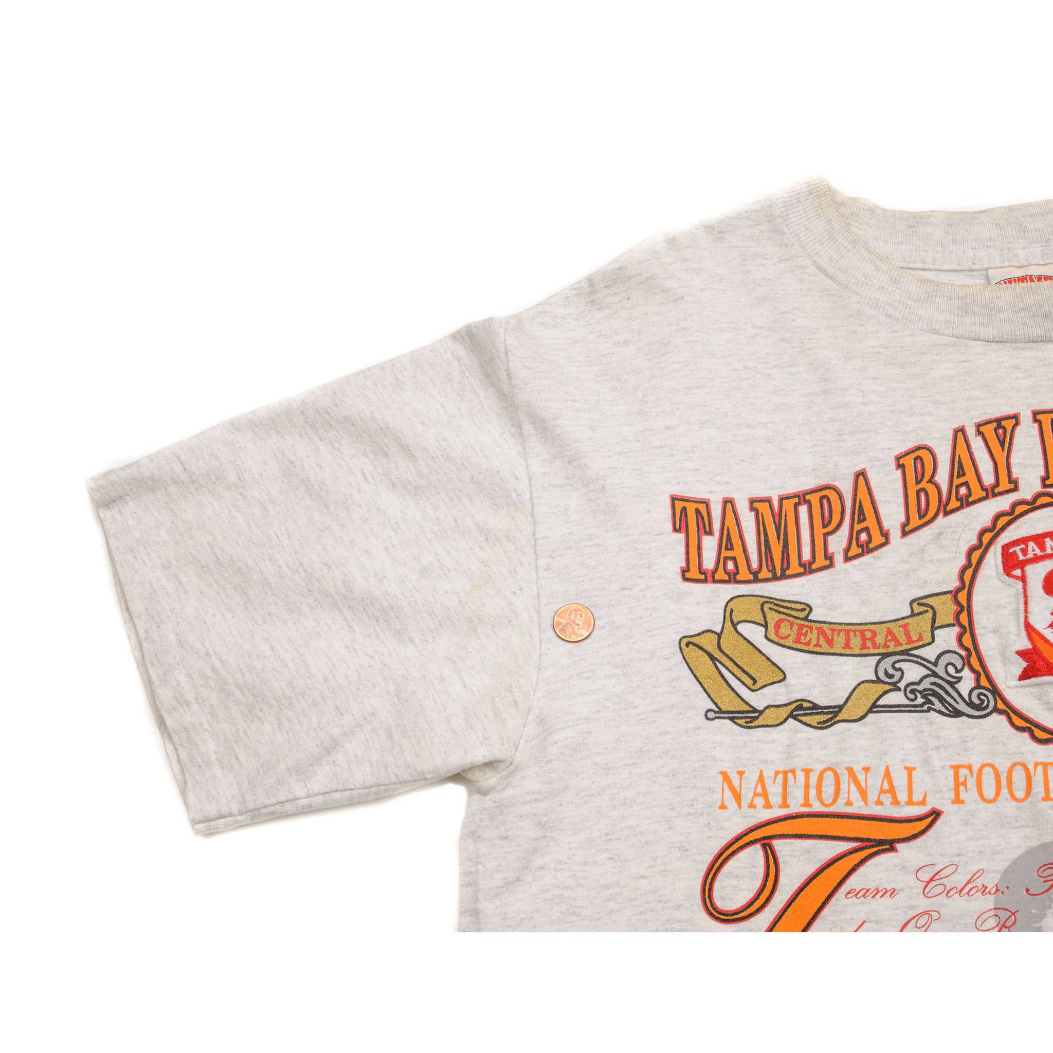 Vintage Football Team Tampa Bay Buccaneers Established In 1976 T-Shirt -  Cruel Ball