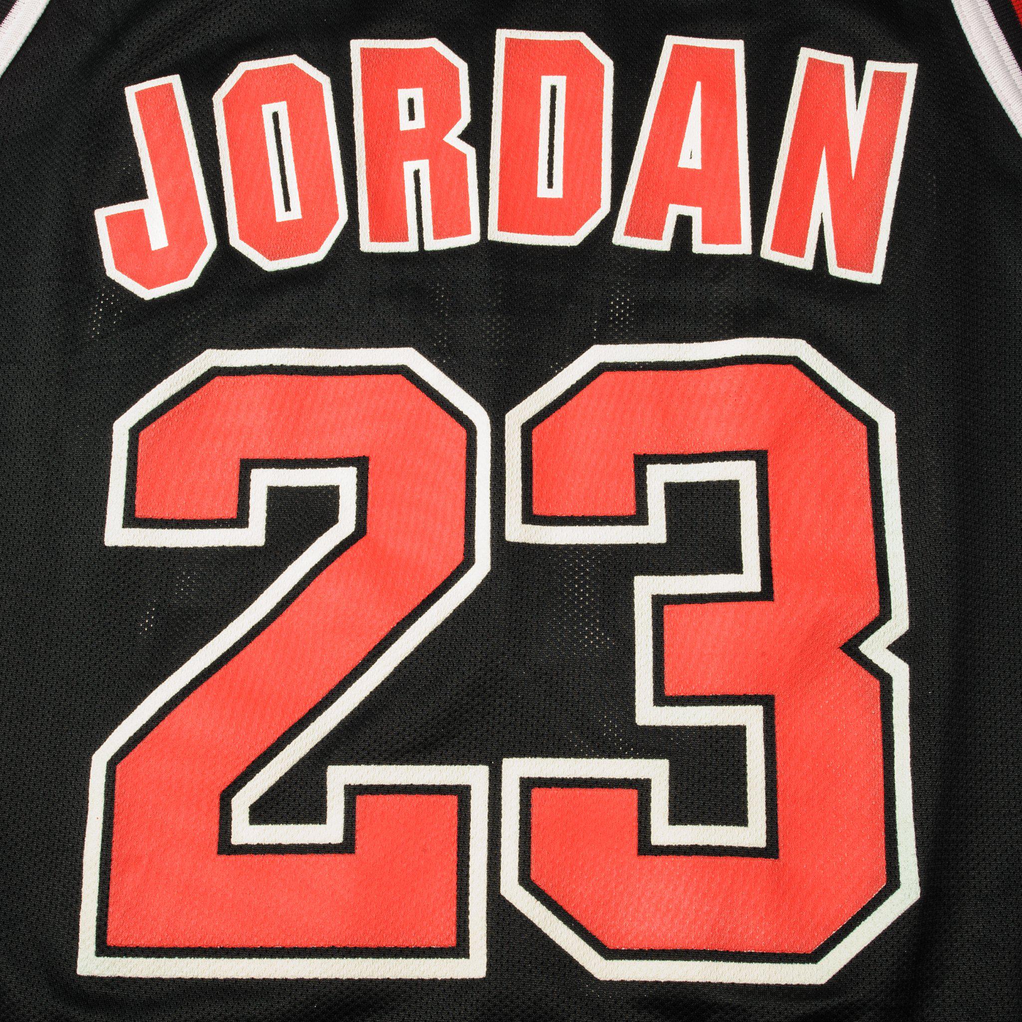 Chicago Bulls Michael Jordan Road Champion Jersey Size Youth Large