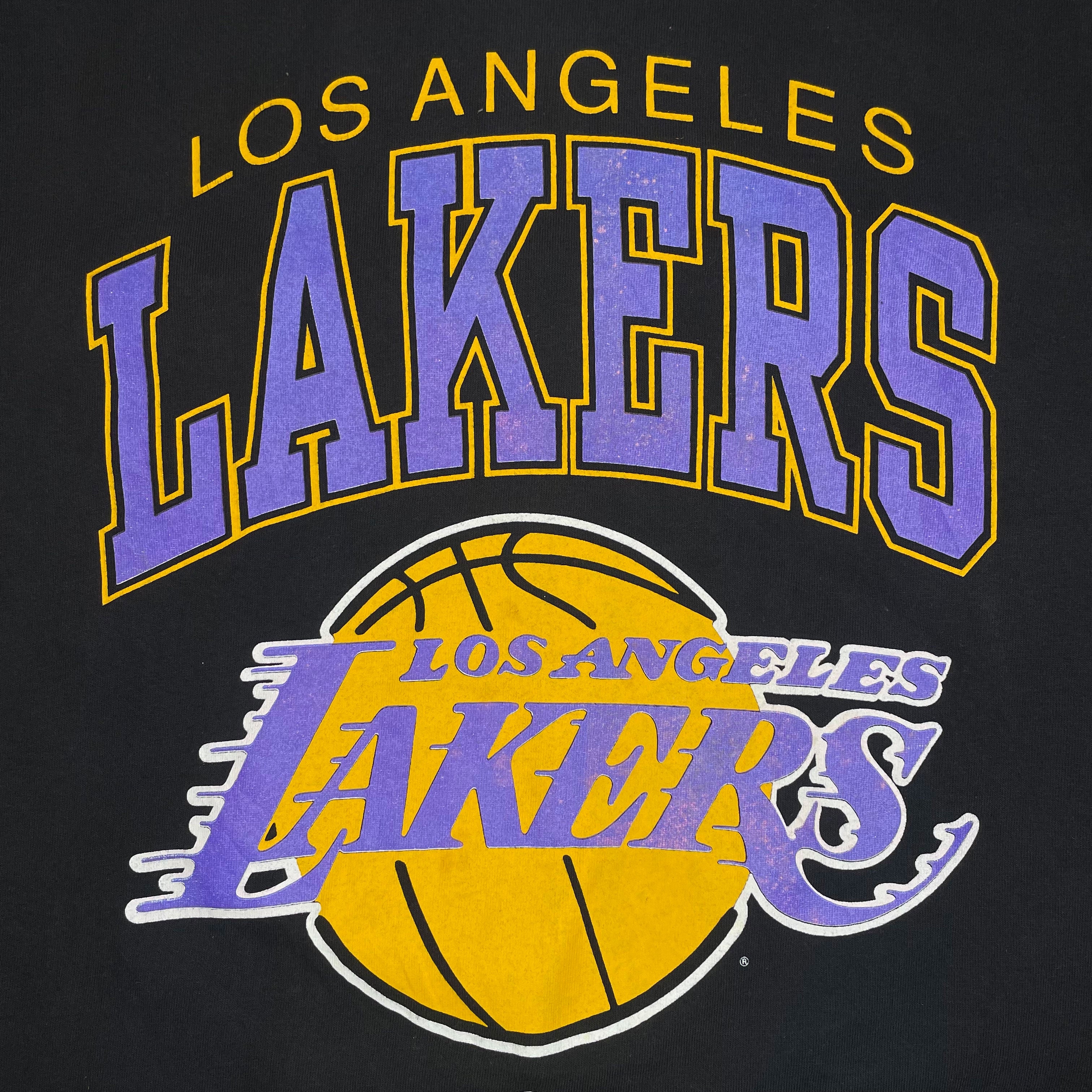Vintage Nike - Los Angeles Lakers Basketball T-Shirt 1990s Medium